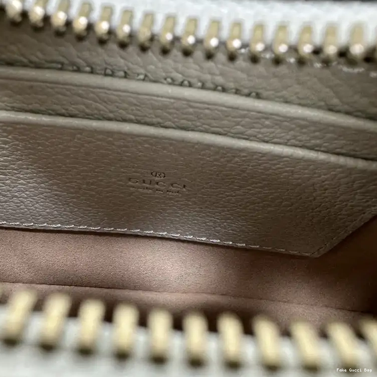 REP 2212YA0009 Bag Gucci 0417